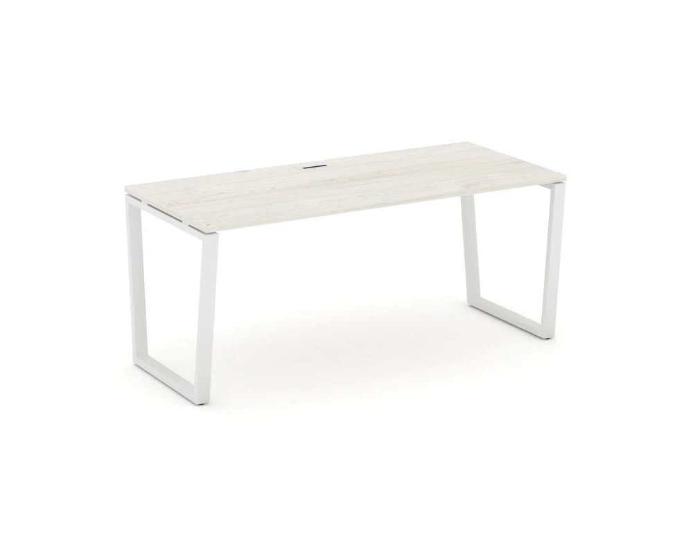 Стол письменный опоры обратная трапеция 1380x700x750 Стайл Проджект Директ / Style Project Direct