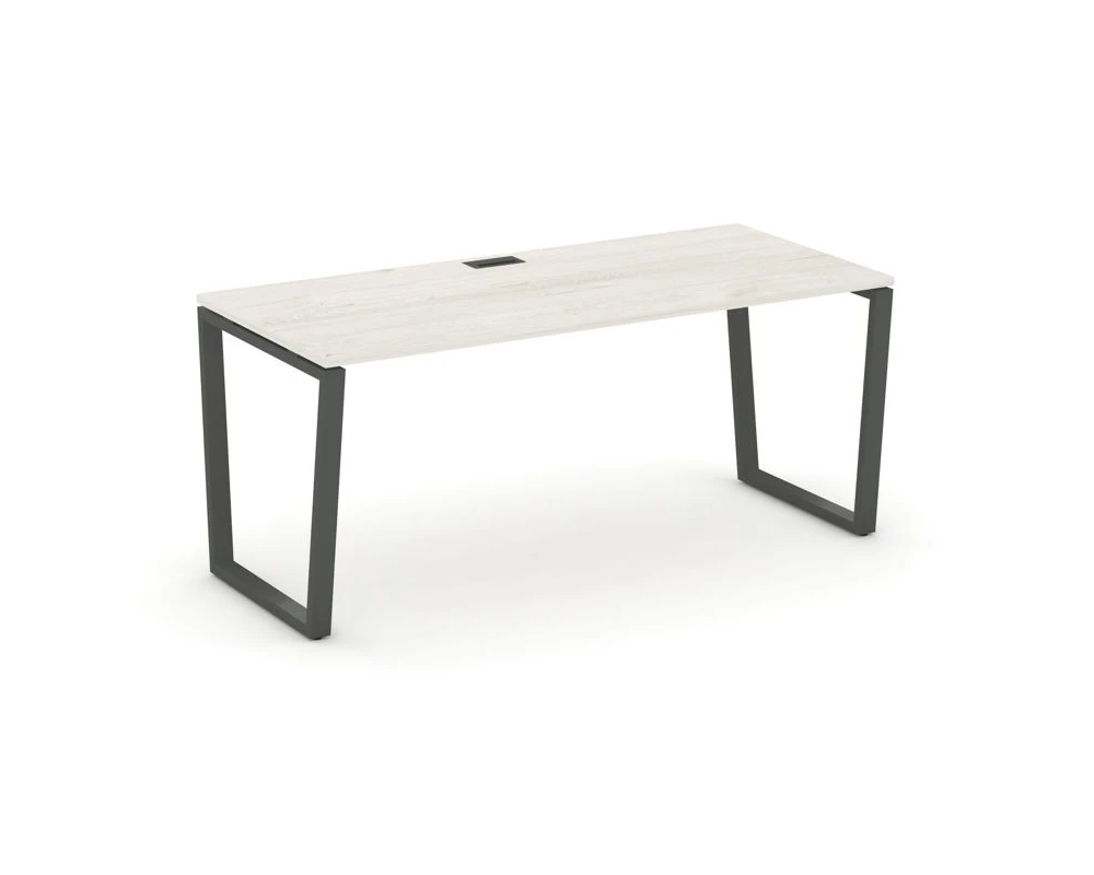 Стол письменный опоры обратная трапеция 1380x700x750 Стайл Проджект Директ / Style Project Direct