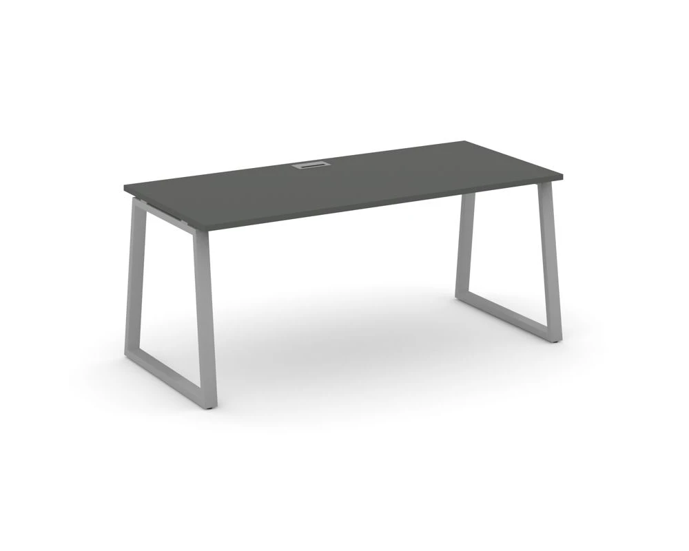 Стол письменный опоры трапеция 1380x700x750 Стайл Проджект Директ / Style Project Direct