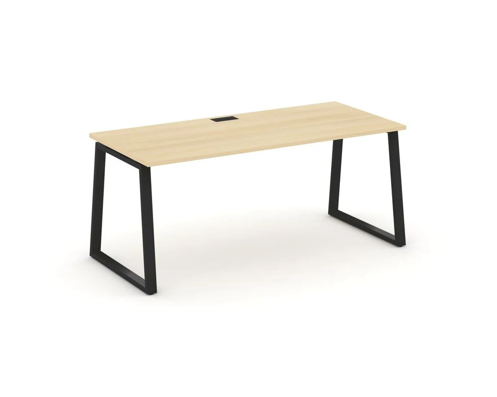 Стол письменный опоры трапеция 1380x700x750 Стайл Проджект Директ / Style Project Direct