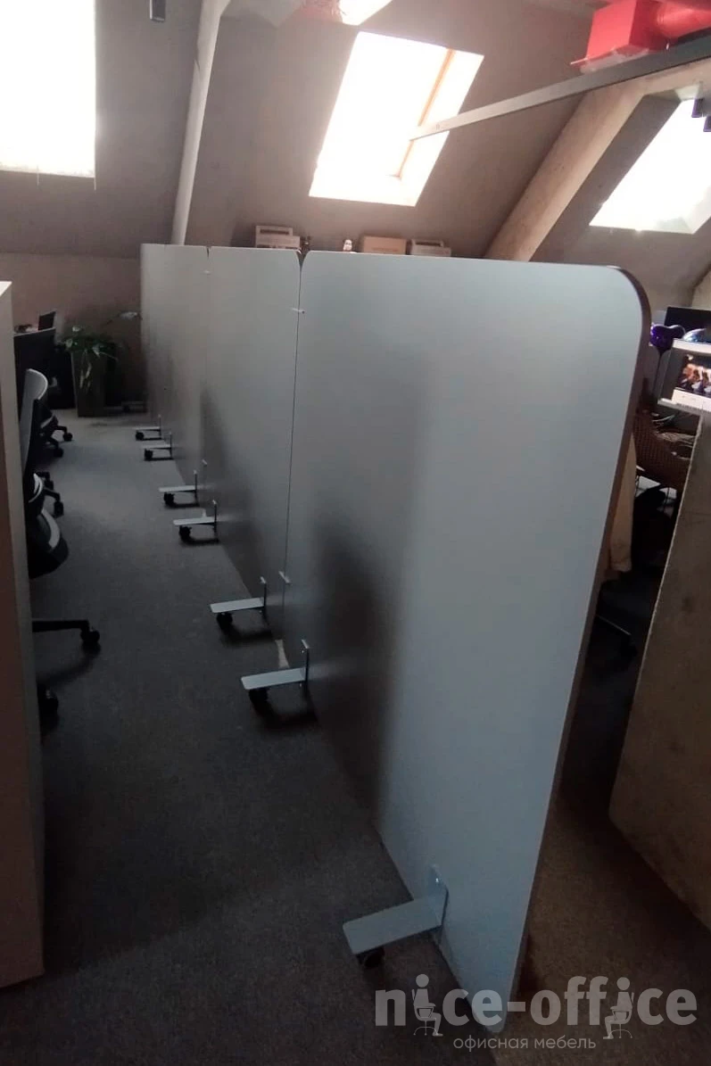 Напольные перегородки R-line фото в интерьере 1